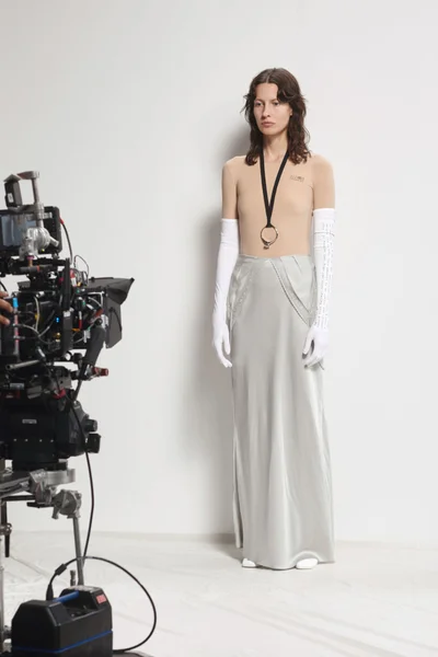 Look 1